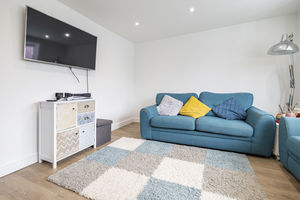 Lounge- click for photo gallery